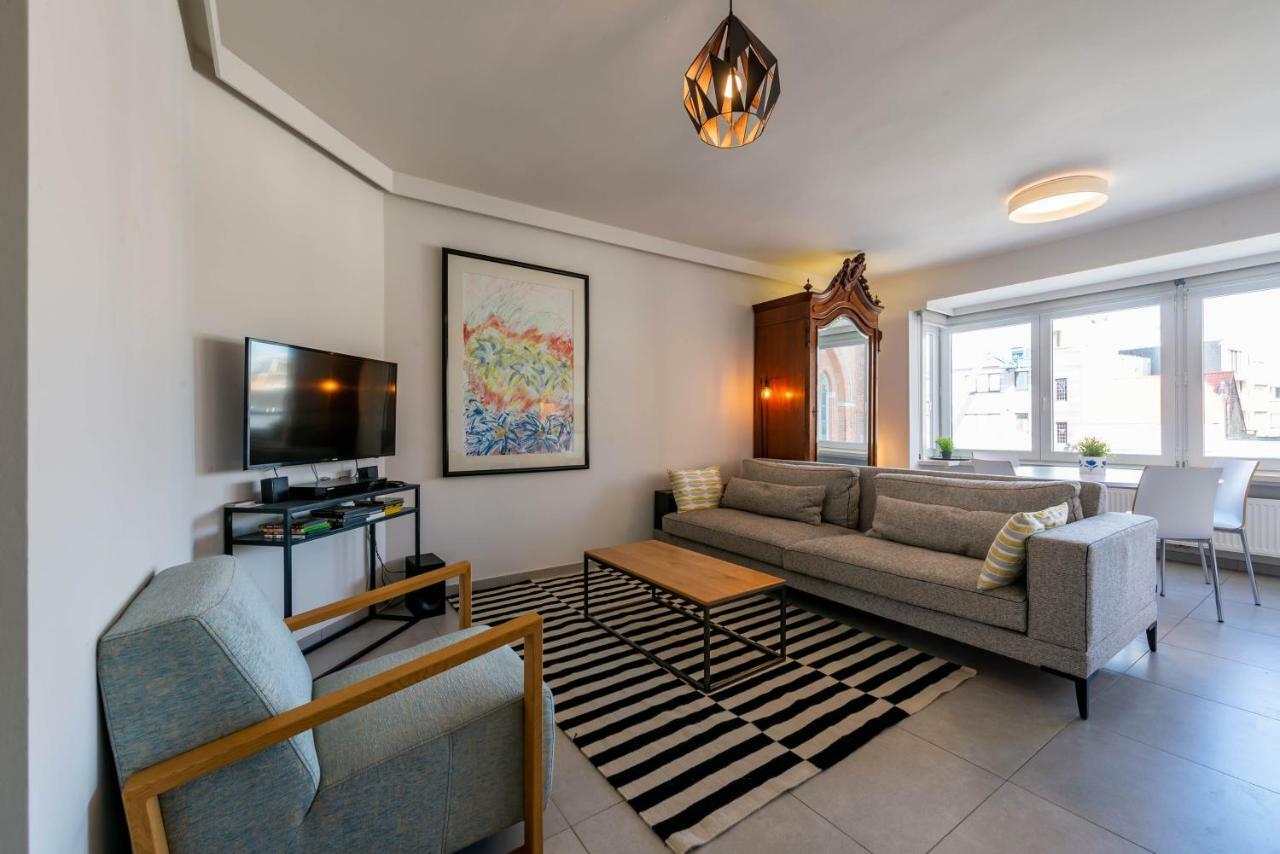 Modern Apartment With Free Parking أوستيند المظهر الخارجي الصورة