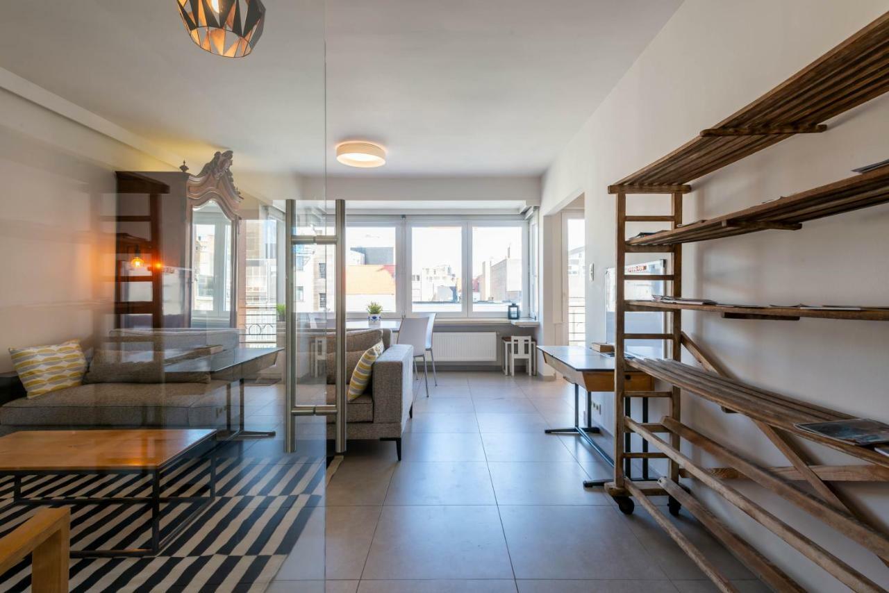 Modern Apartment With Free Parking أوستيند المظهر الخارجي الصورة
